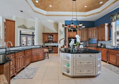 luxury custom home builders